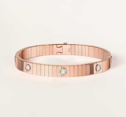 Mysitc NEW 7 MM 7-DIAMOND HEART-SHAPED BRACELET