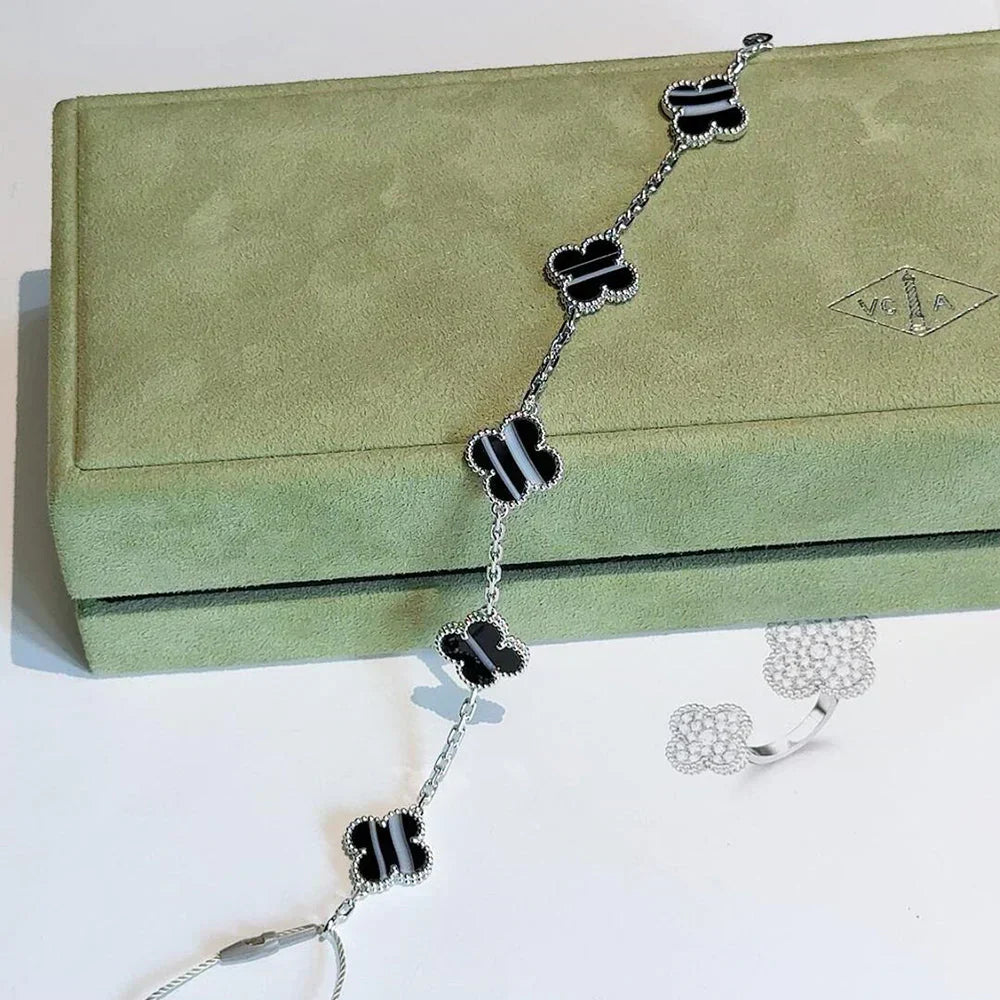 [Mystic ]New  CLOVER 5 MOTIF PULSAR STONE BRACELET COLLECTION