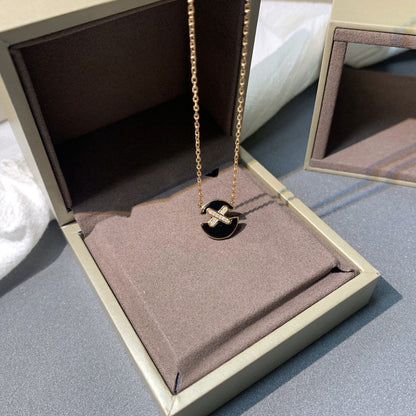 Mystic JEUX DE PINK GOLD DIAMOND NECKLACE
