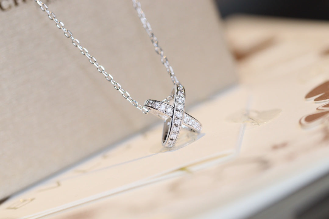 Mystic JEUX DE DIAMOND NECKLACE
