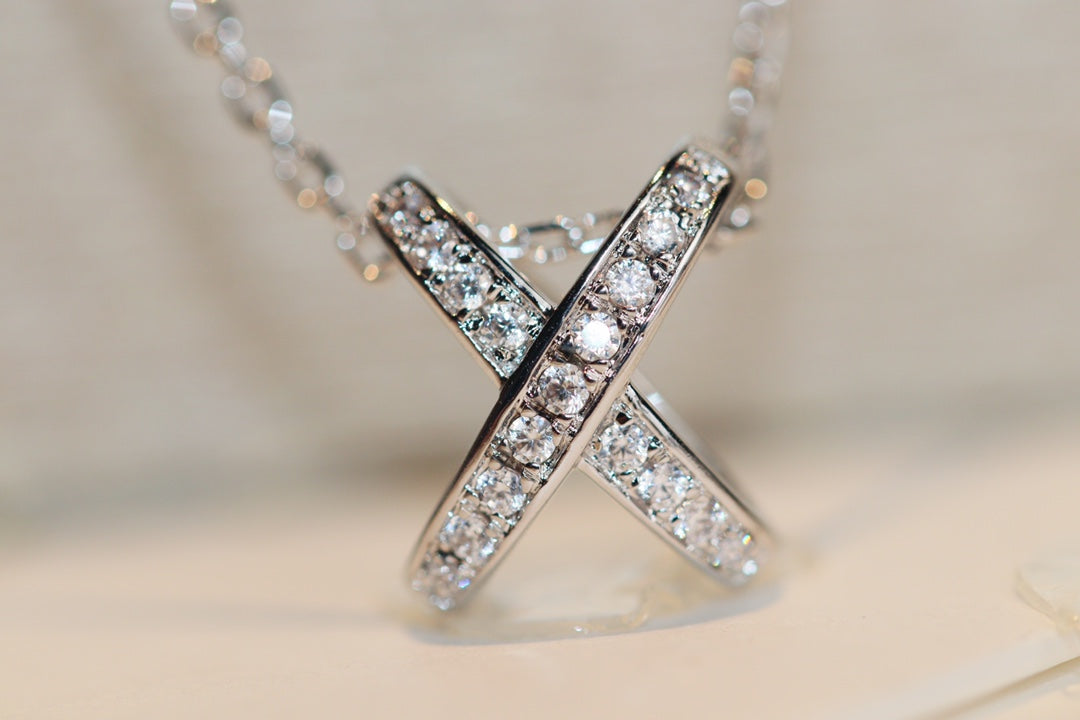 Mystic JEUX DE DIAMOND NECKLACE