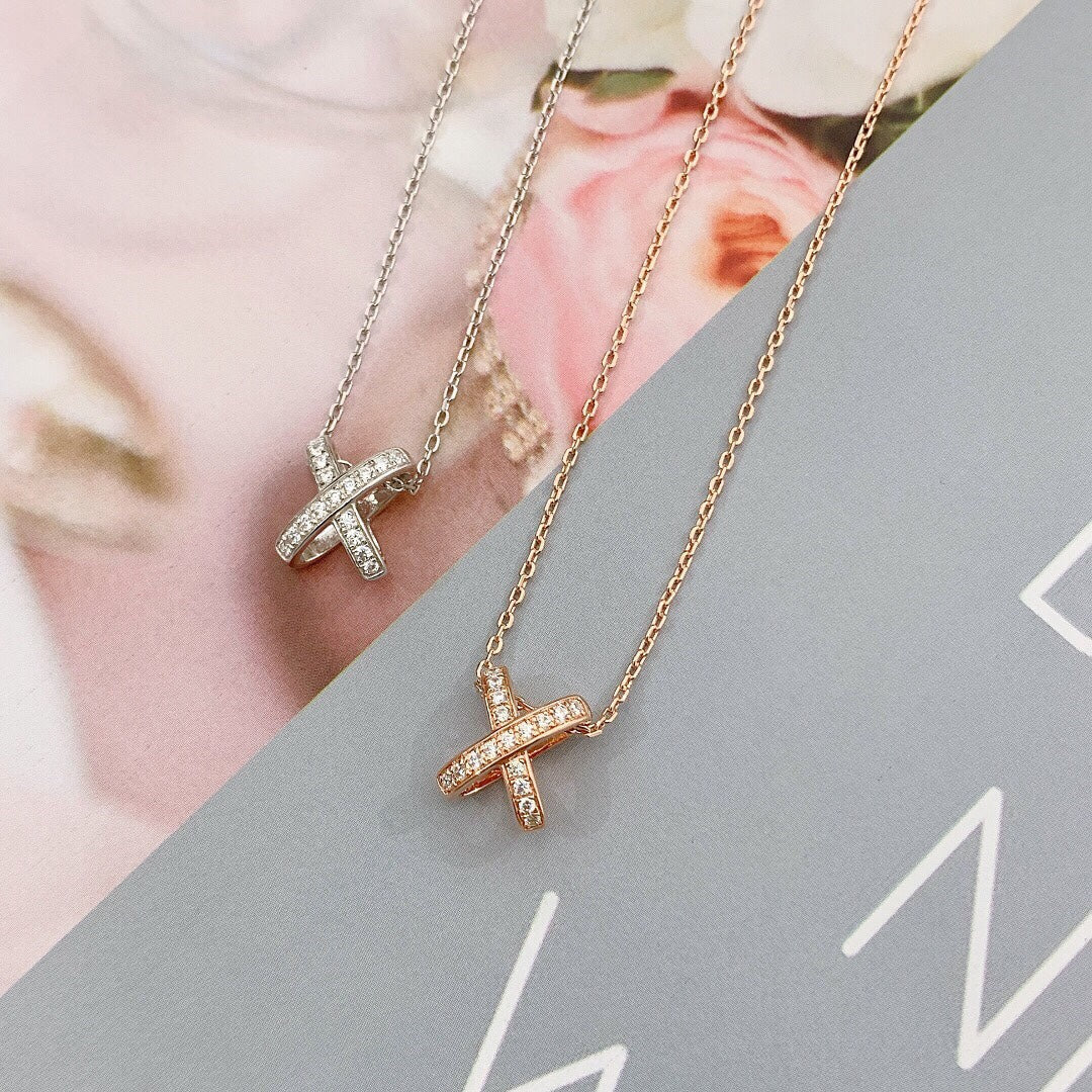 Mystic JEUX DE DIAMOND NECKLACE