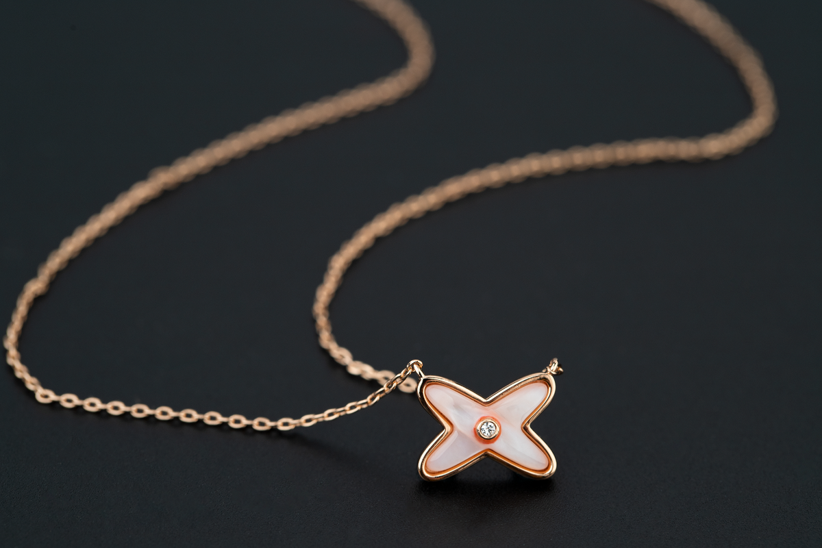 Mystic JEUX DE NECKLACE 1 DIAMOND