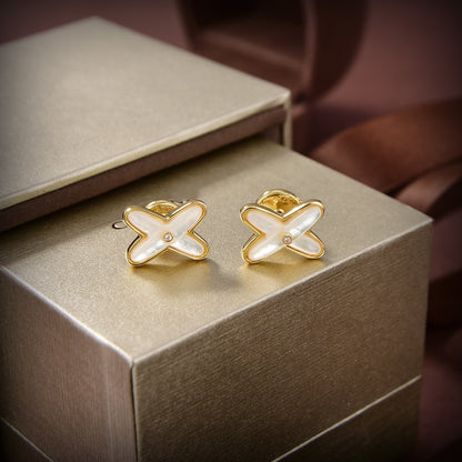 Mystic JEUX DE WHITE MOP GOLD DIAMOND EARRINGS