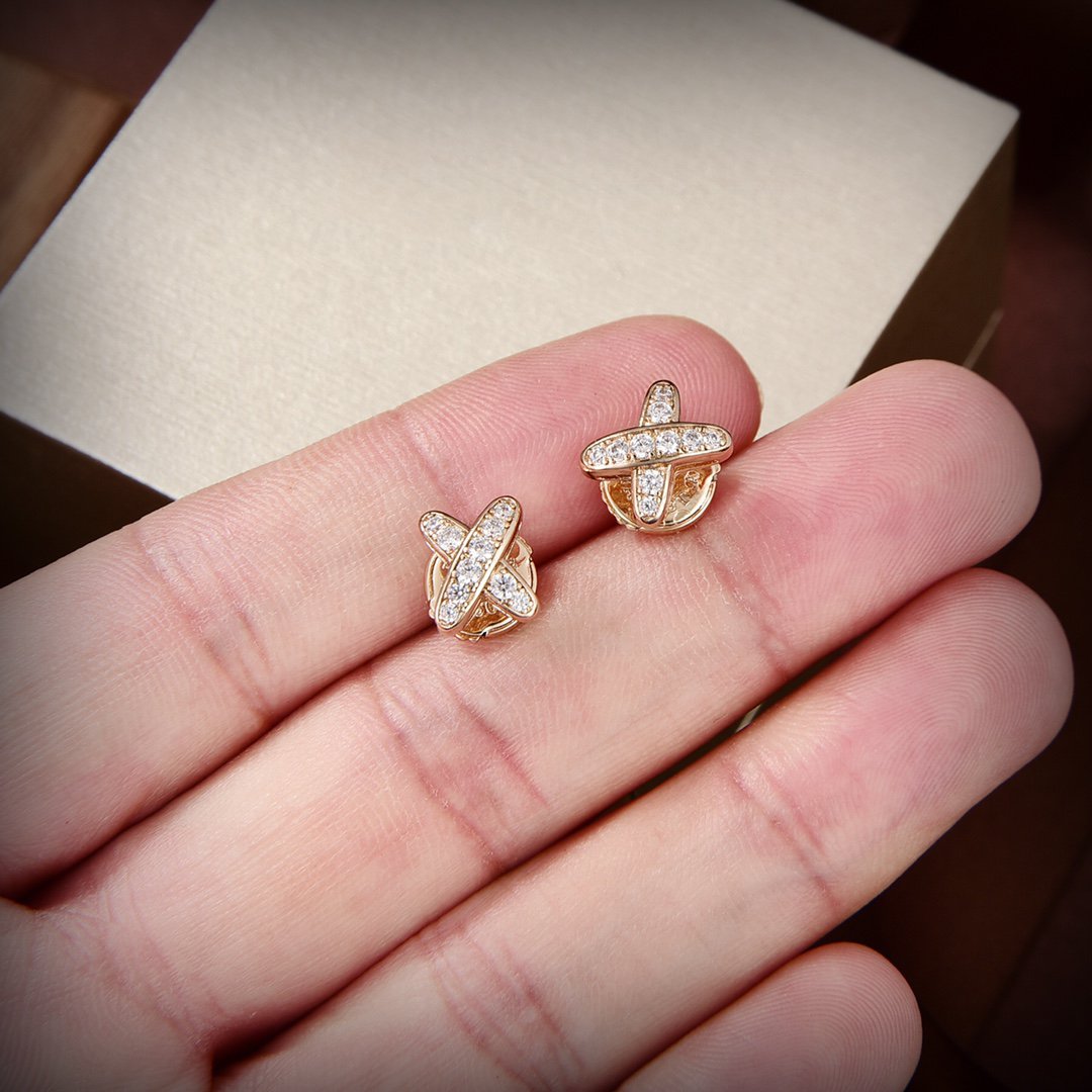 Mystic JEUX DE GOLD DIAMOND EARRINGS