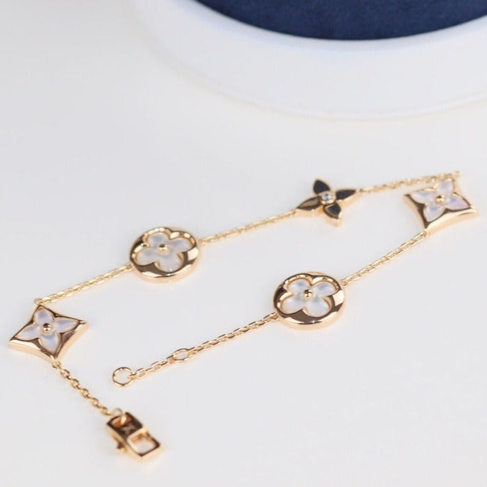 Mystic LEAF CLOVER BRACELET