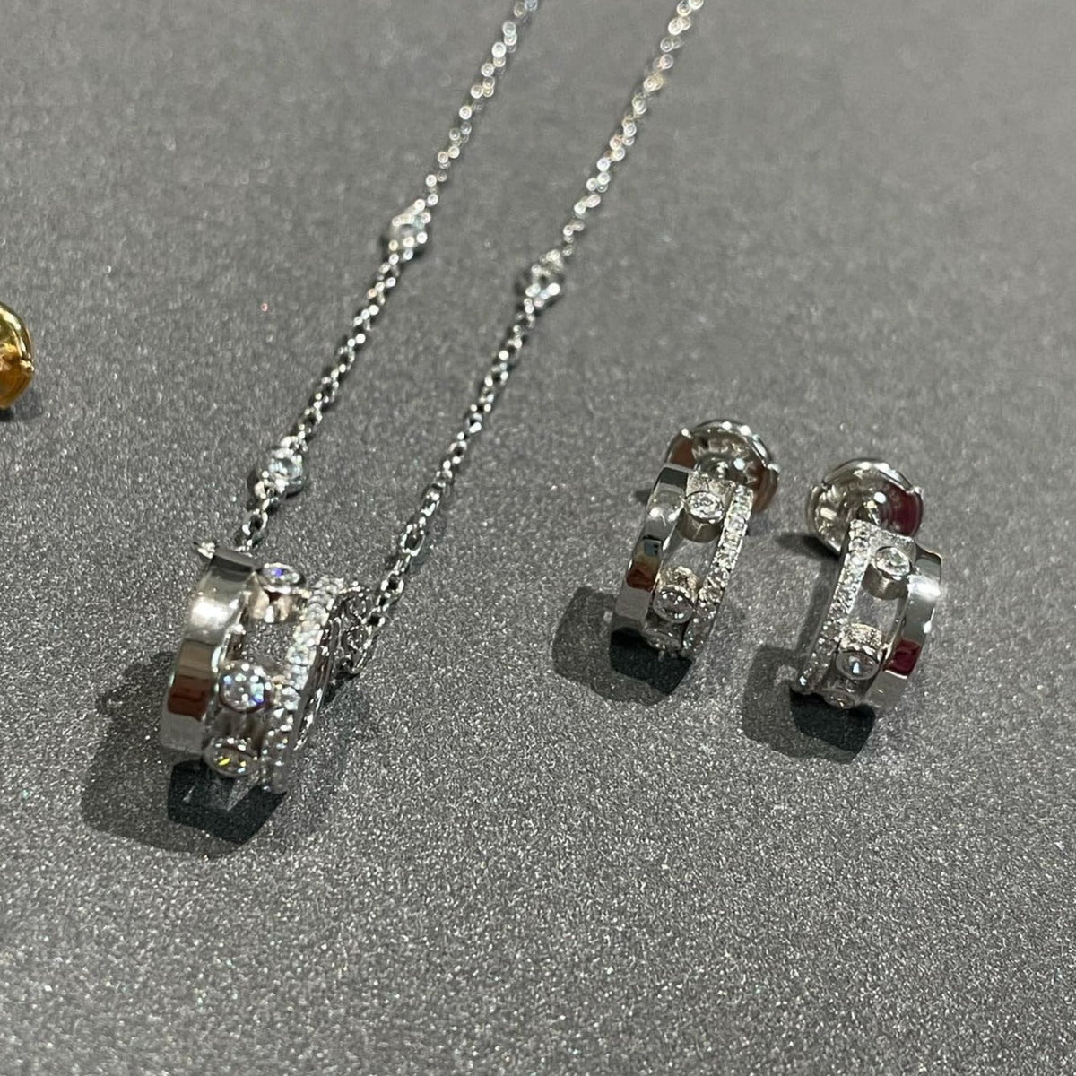 [Mystic]CHAIN MOVE ROMANE PEDAND NECKLACE