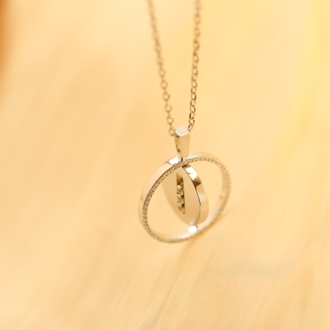 [Mystic]LUCKY MOVE MM SILVER DIAMOND NECKLACE