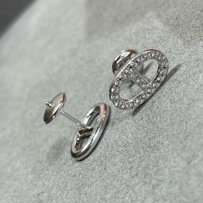 Mystic HM FULL DIAMOND PIG NOSE STUD EARRINGS