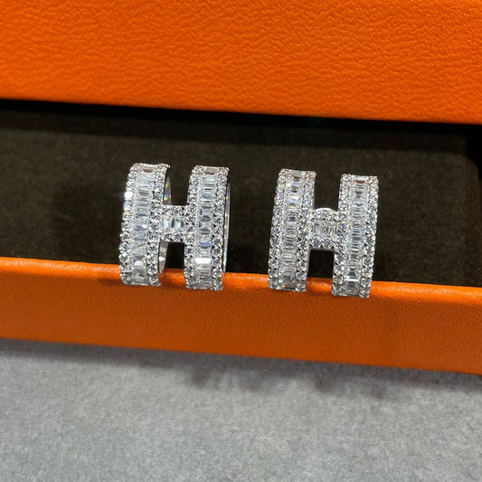 Mystic H STUD EARRINGS WITH SILVER DIAMONDS