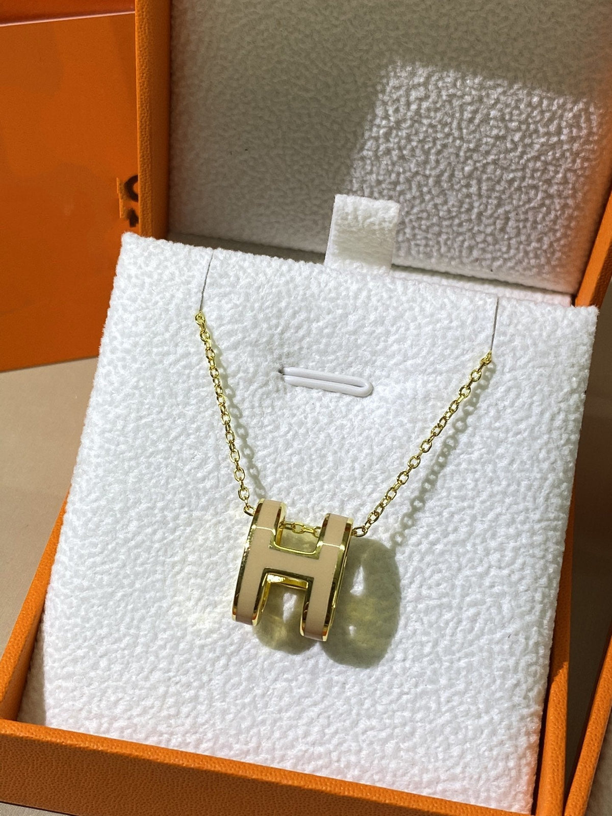 Mystic HM CLIC YELLOW ENAMEL GOLD NECKLACE