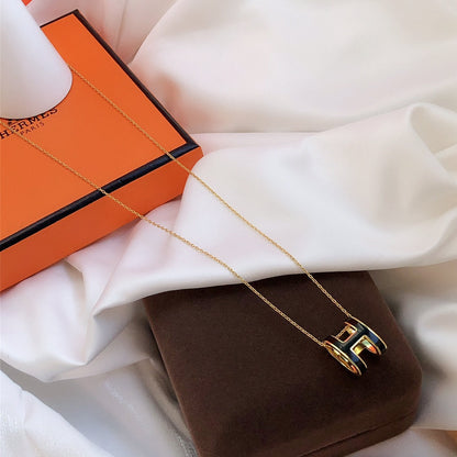 Mystic HM CLIC BLACK ENAMEL GOLD NECKLACE