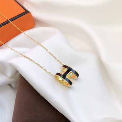 Mystic HM CLIC BLACK ENAMEL GOLD NECKLACE