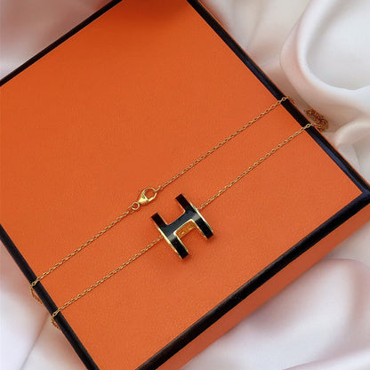 Mystic HM CLIC BLACK ENAMEL GOLD NECKLACE