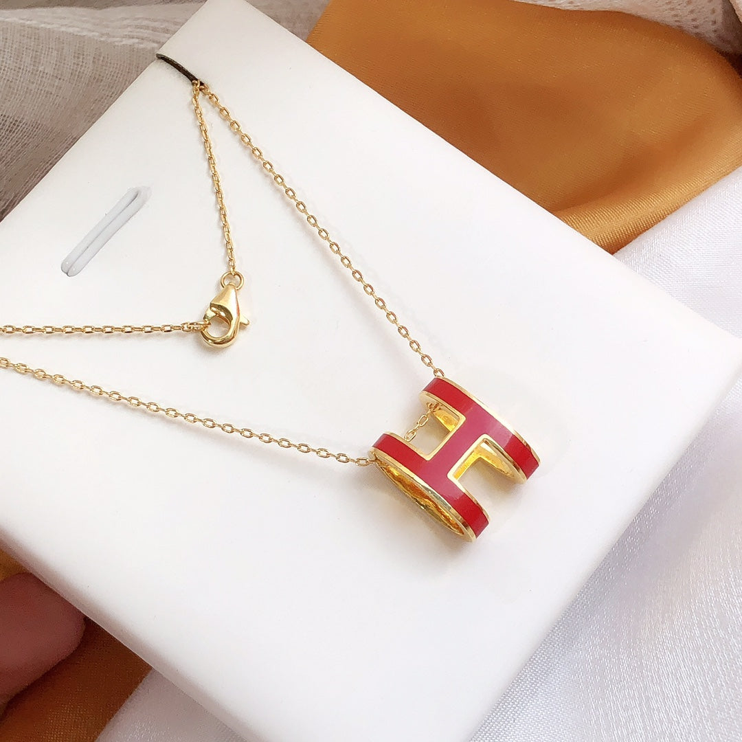 Mystic HM CLIC RED ENAMEL GOLD NECKLACE