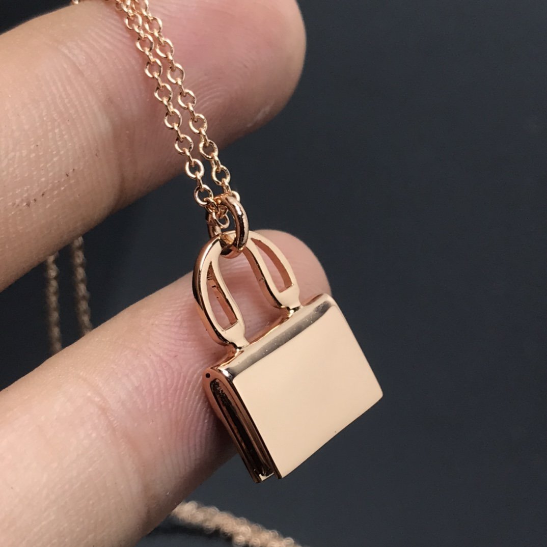 Mystic HM NECKLACE ARRIVAL BLACK DIAMOND