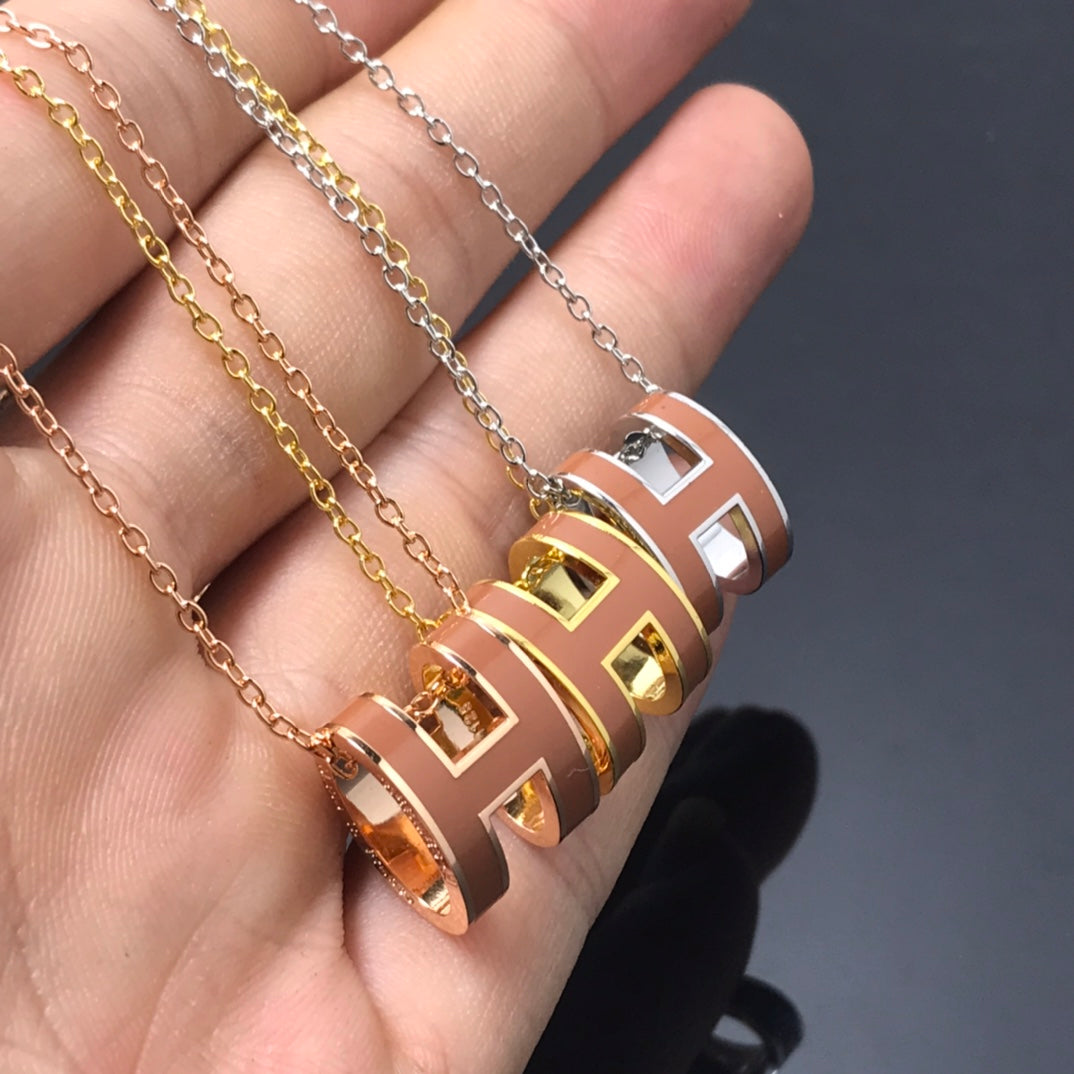Mystic H NECKLACE BROWN