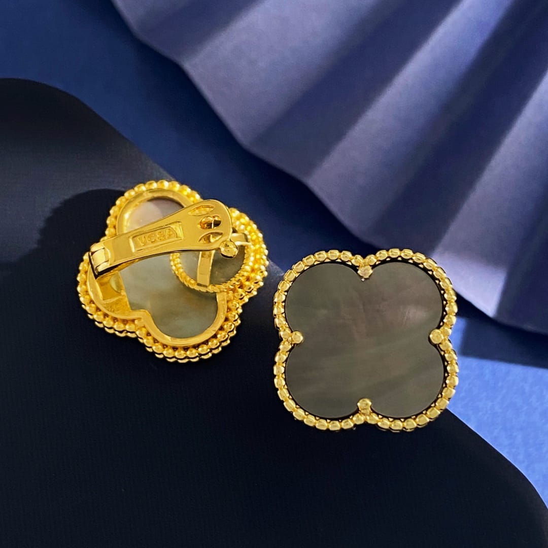 [Mystic ]CLOVER  20MM GRAY MOP EARRINGS