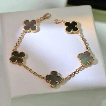 [Mystic ]New CLOVER 5 MOTIF GRAY MOP BRACELET COLLECTION