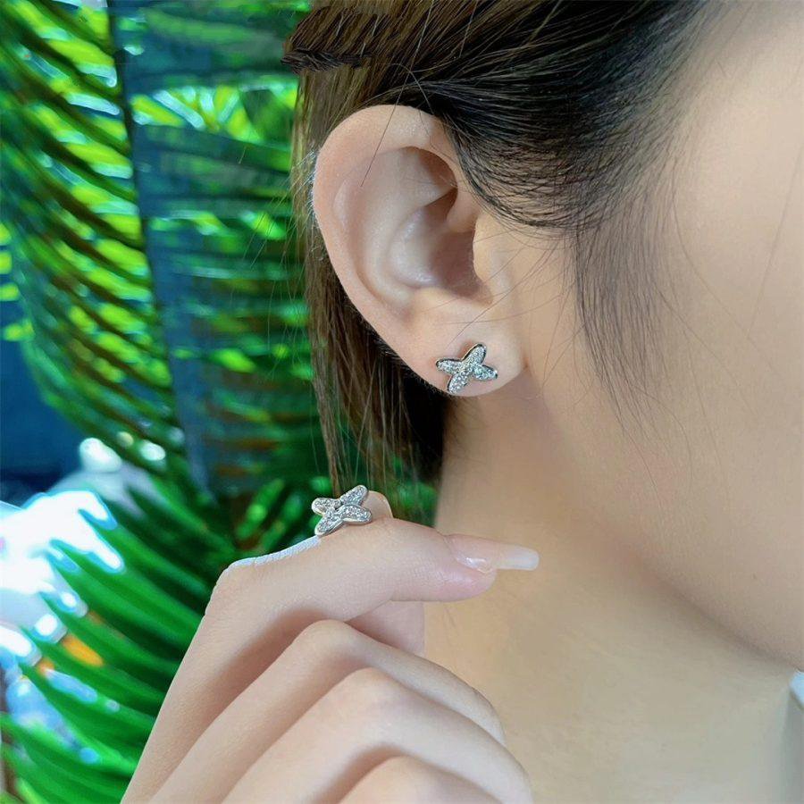 Mystic JEUX DE SILVER DIAMOND EARRINGS