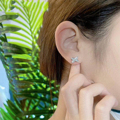 Mystic JEUX DE SILVER DIAMOND EARRINGS
