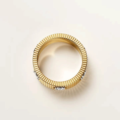 Mystic NEW MODEL LOVE 6.5 MM RING ，6 DIAMONDS
