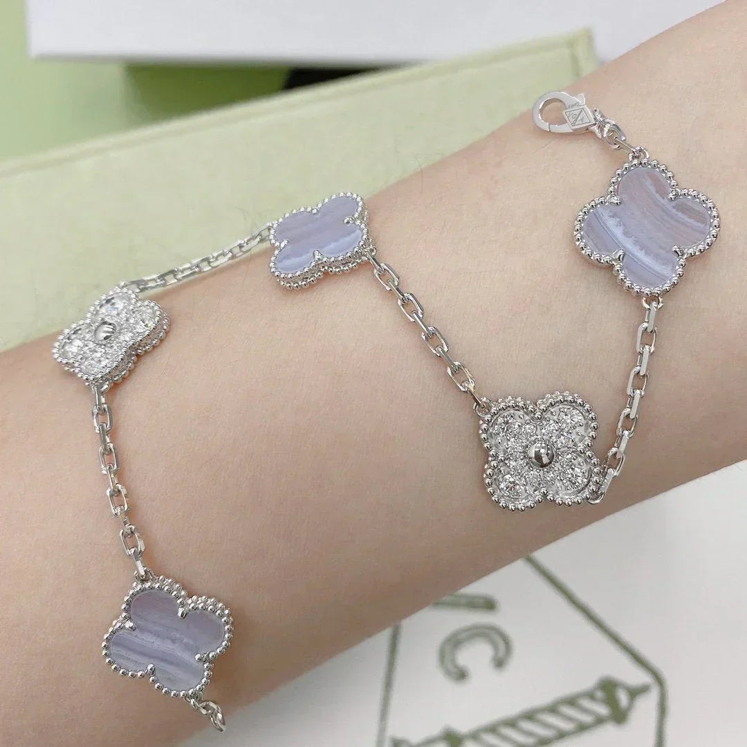 [Mystic ]New  CLOVER 5 MOTIF PURPLE CHALCEDONY BRACELET COLLECTION