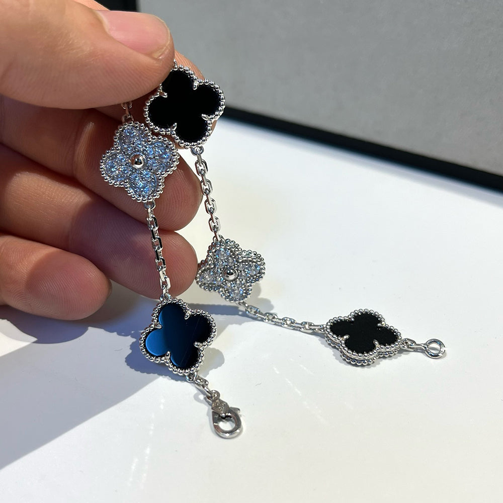 [Mystic ]New CLOVER 5 MOTIF ONYXS BRACELET COLLECTION