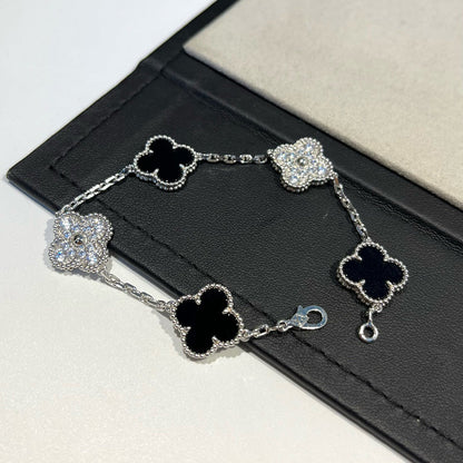 [Mystic ]New CLOVER 5 MOTIF ONYXS BRACELET COLLECTION