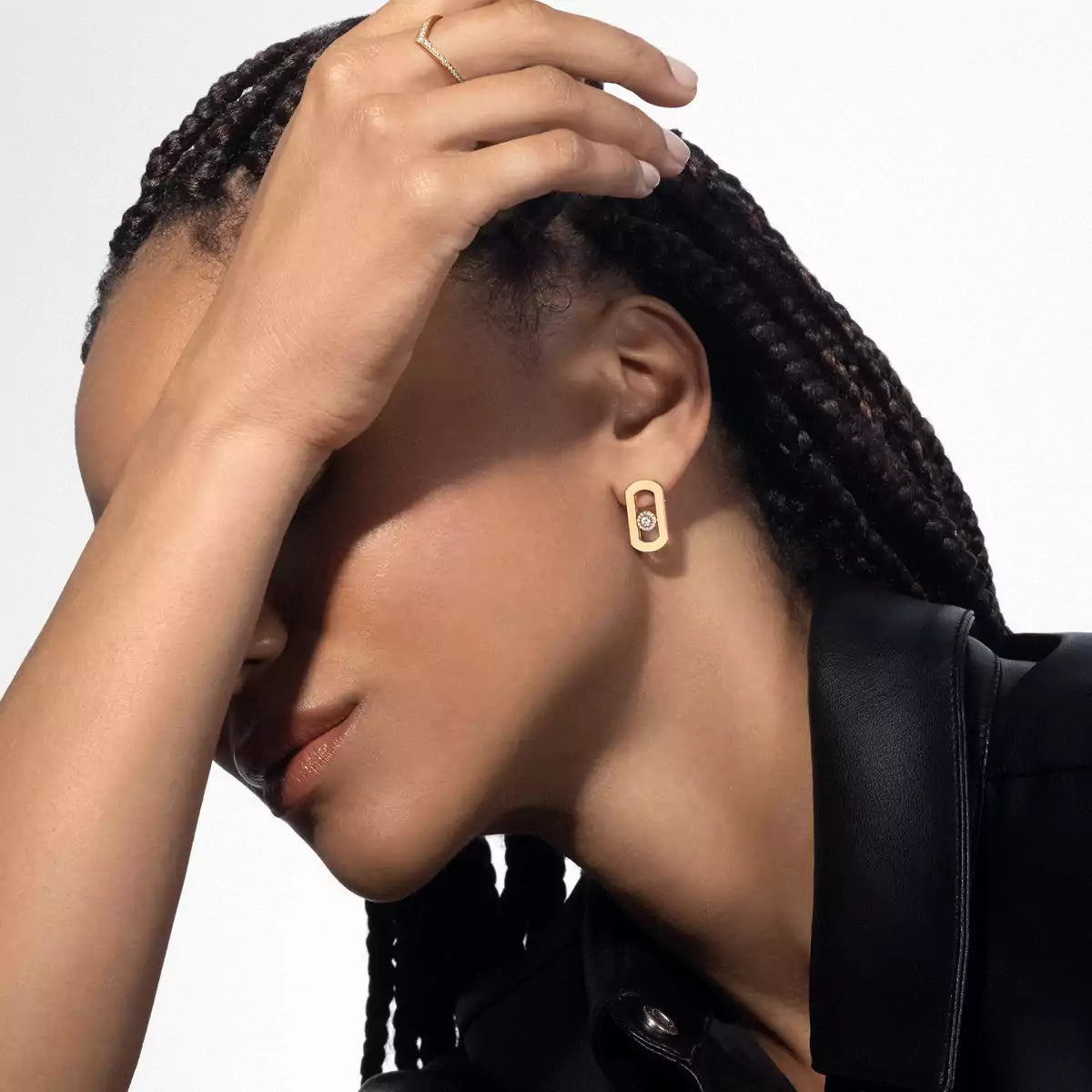 [Mystic]So Move Diamond Earrings in Yellow Gold