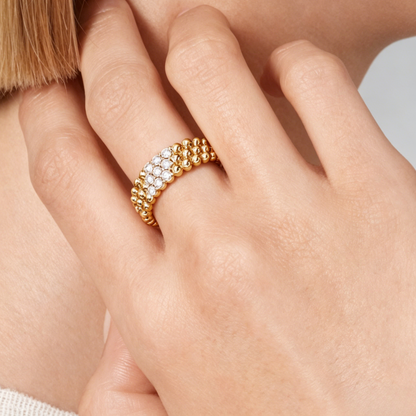 [Mystic ]  THREE-ROW DIAMOND RING