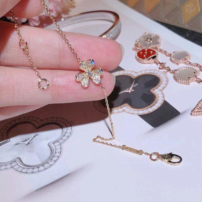 Mystic FRIVOLE GOLD FLOWER DIAMOND BRACELET