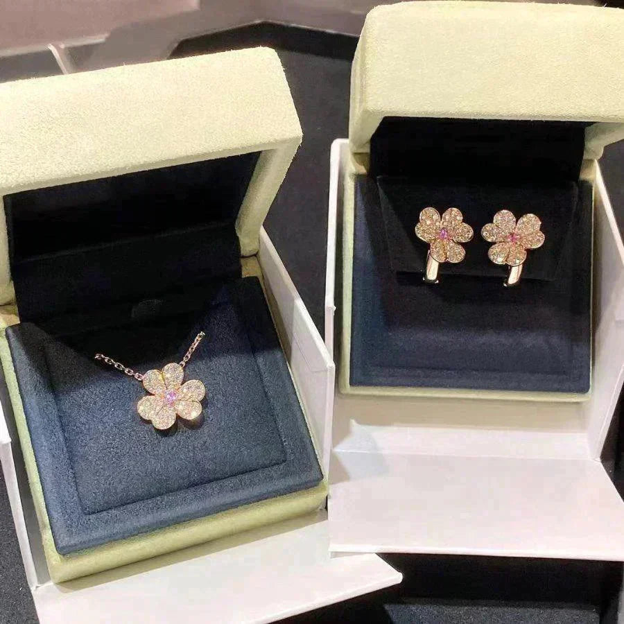 Mystic FRIVOLE ROSE GOLD FLOWER DIAMOND NECKLACE