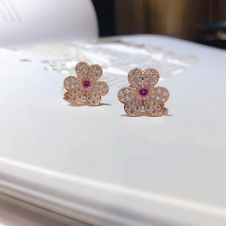 Mystic FRIVOLE PINK GOLD FLOWER DIAMOND EARRINGS