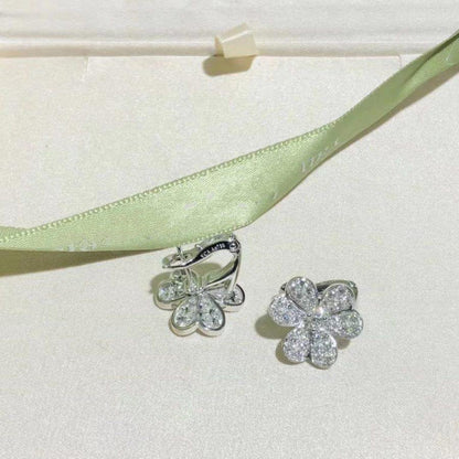 Mystic FRIVOLE SILVER FLOWER DIAMOND EARRINGS