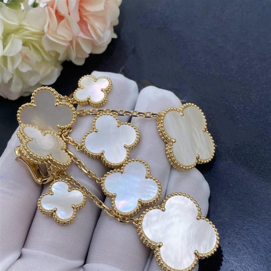 Mystic CLOVER EARRINGS WHITE MOP 4 MOTIFS GOLD