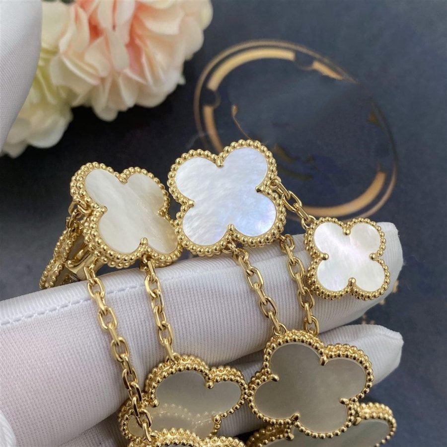 Mystic CLOVER EARRINGS WHITE MOP 4 MOTIFS GOLD