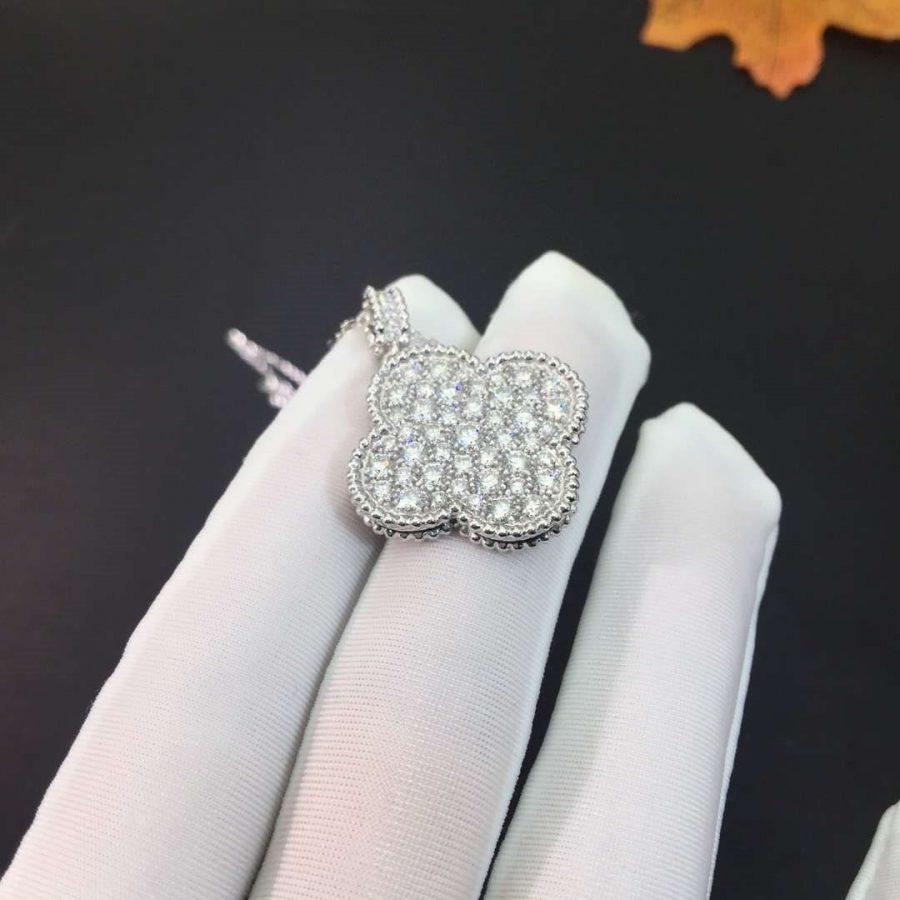 Mystic CLOVER 25MM SILVER FULL DIAMOND BIG CLOVER NECKLACE