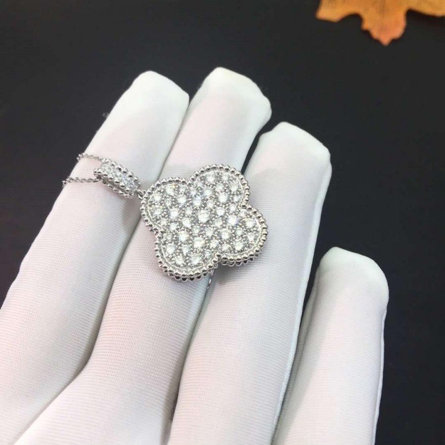 Mystic CLOVER 25MM SILVER FULL DIAMOND BIG CLOVER NECKLACE