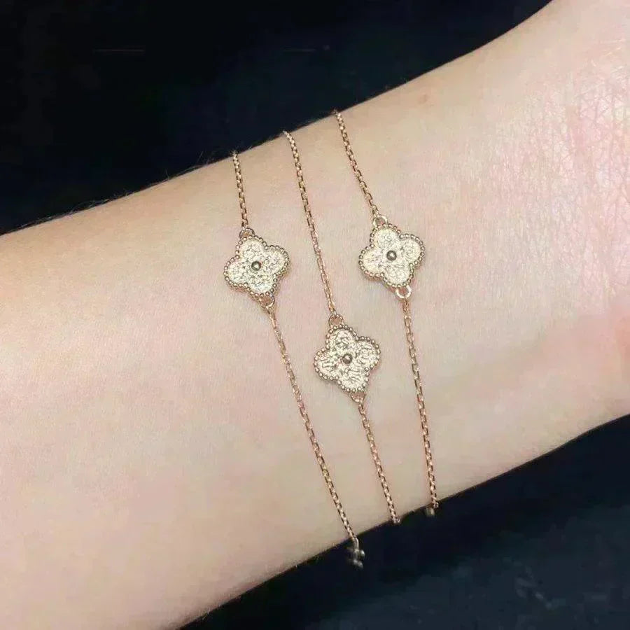 Mystic CLOVER SINGLE FLOWER BRACELET