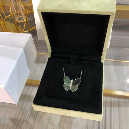 Mystic LARGE BUTTERFLY SILVER PENDANT DIAMOND NECKLACE