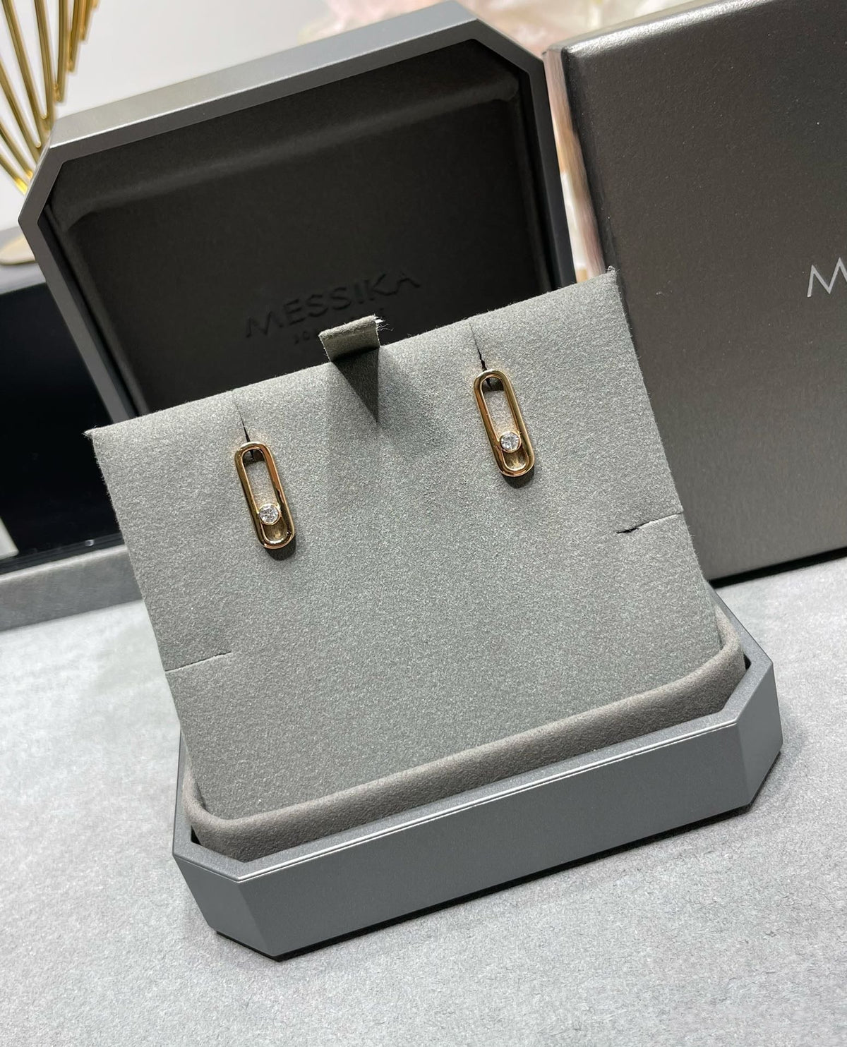 [Mystic]MOVE UNO SMALL 1 DIAMOND EARRINGS