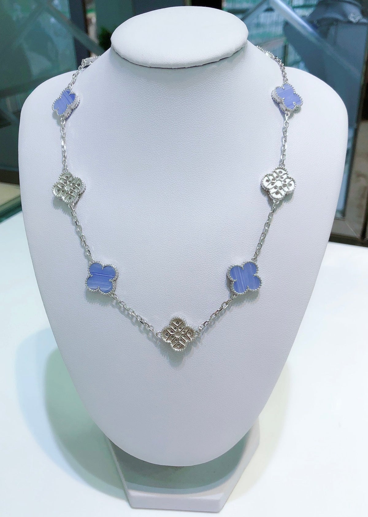 Mystic CLOVER 10 MOTIFS CHALCEDONY DIAMONDS SILVER NECKLACE